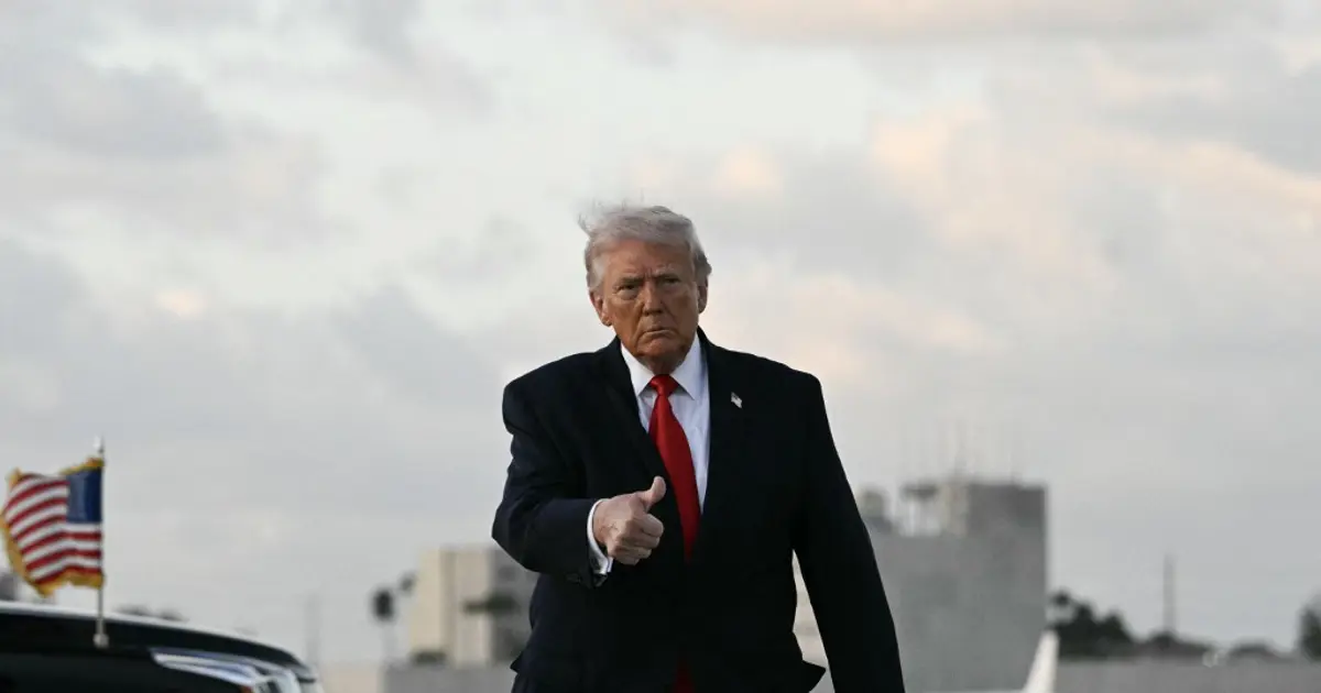 Trump’tan Hürmüz tehdidi: Donanmaya İran’a ücret ödeyen gemileri bulun talimatı verdim