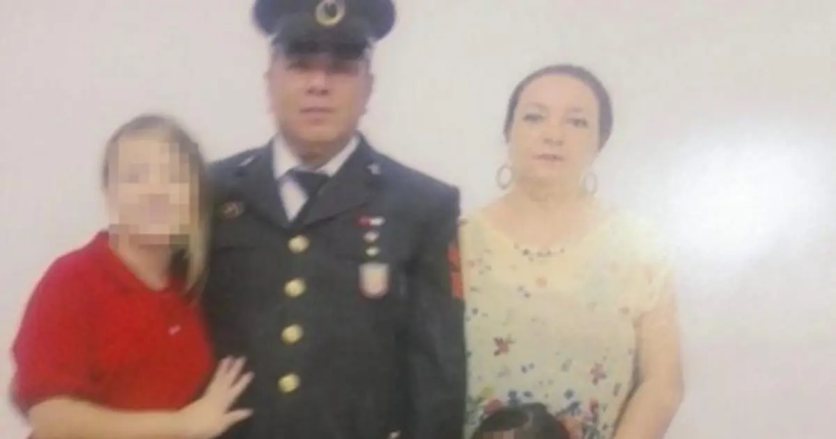 Emekli uzman çavuş, eşi ve bir kızını öldürüp intihar etti