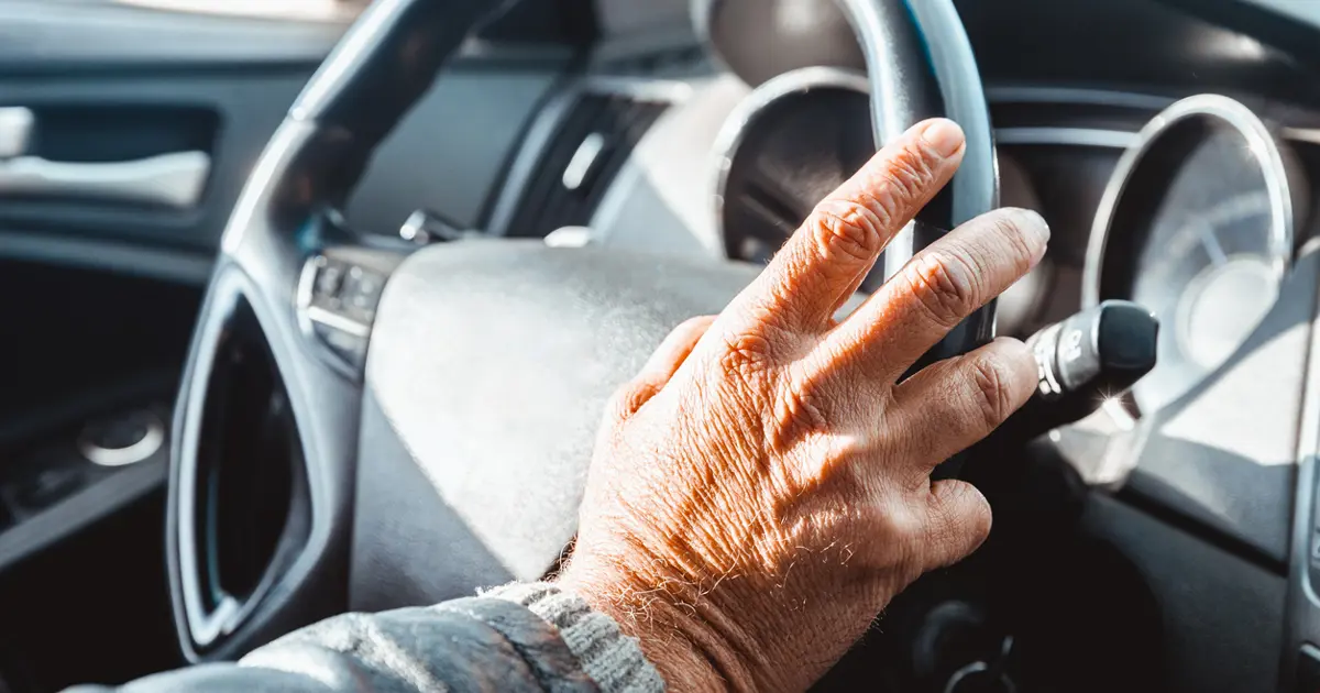 Emekliye ÖTV’siz araç verilecek mi, yasa çıkacak mı? Milyonlarca emekli beklentiye girdi